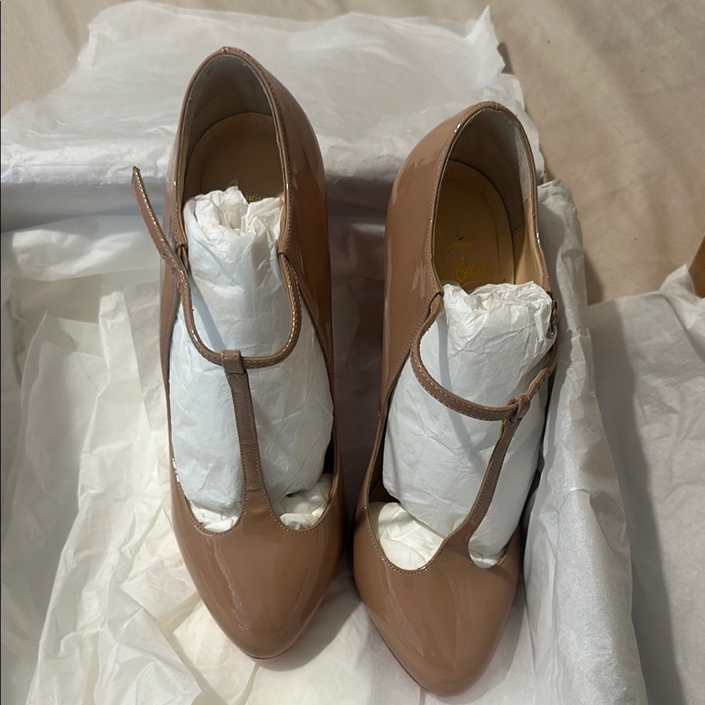 Christian louboutin tpoppins 100 parent, size 37.5, worn twice